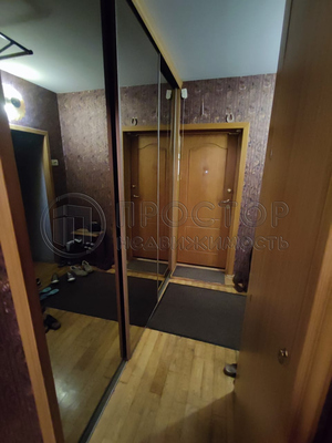 Продам трехкомнатную (3-комн.) квартиру, Ярославское ш, 2к2, Москва г