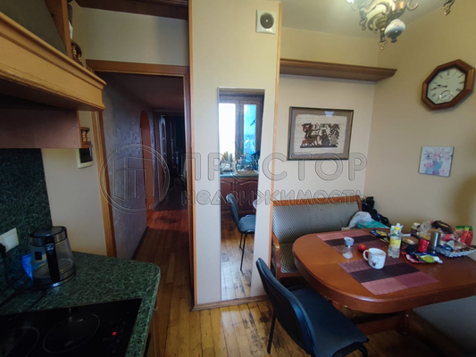 Продам трехкомнатную (3-комн.) квартиру, Ярославское ш, 2к2, Москва г