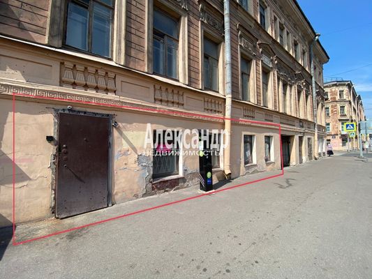 Сдам торговое помещение 74 м2, Радищева ул, 40, Санкт-Петербург г