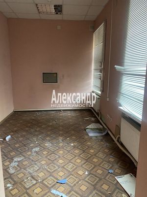 Сдам торговое помещение 74 м2, Радищева ул, 40, Санкт-Петербург г