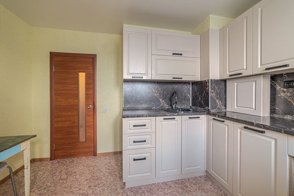 Продам однокомнатную (1-комн.) квартиру, Сузюмова ул, 3, Пенза г