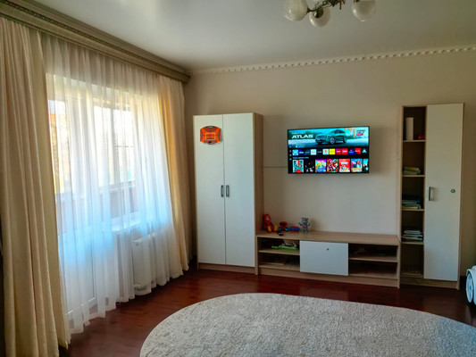 Продам двухкомнатную (2-комн.) квартиру, Донбасская ул, 61, Пригородный п