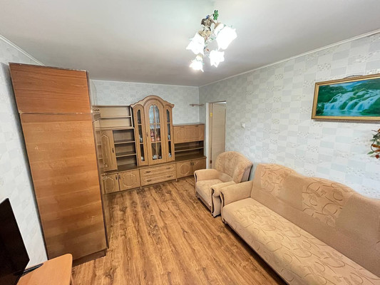 Продам однокомнатную (1-комн.) квартиру, Машиностроительная ул, 68, Калининград г