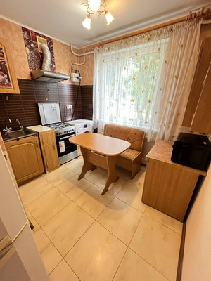 Продам однокомнатную (1-комн.) квартиру, Машиностроительная ул, 68, Калининград г