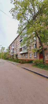 Продам трехкомнатную (3-комн.) квартиру, Зеленый городок ул, 18, Удельная дп