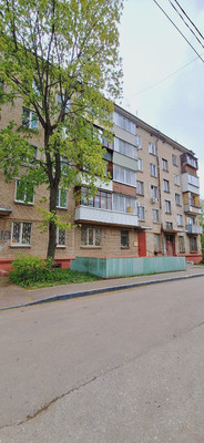 Продам трехкомнатную (3-комн.) квартиру, Зеленый городок ул, 18, Удельная дп