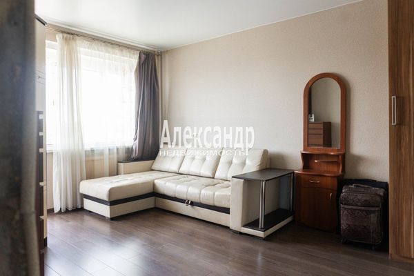 Продам двухкомнатную (2-комн.) квартиру, Тамбасова ул, 6к1, Санкт-Петербург г