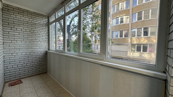 Продам двухкомнатную (2-комн.) квартиру, Закруткина ул, 51/7, Ростов-на-Дону г