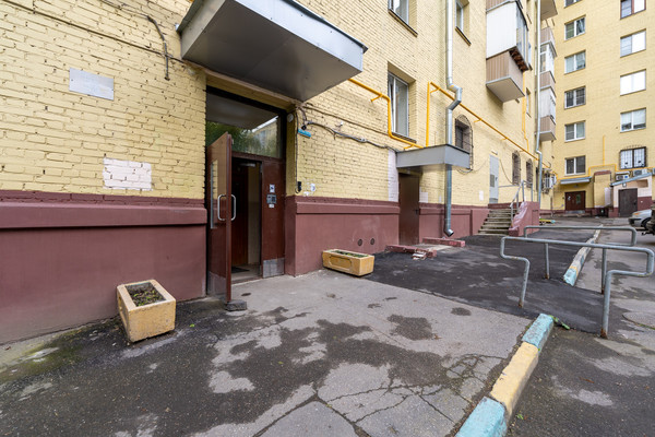 Продам однокомнатную (1-комн.) квартиру, Вернадского пр-кт, 15, Москва г