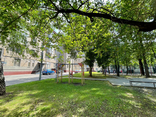 Продам трехкомнатную (3-комн.) квартиру, Локомотивный проезд, 29, Москва г