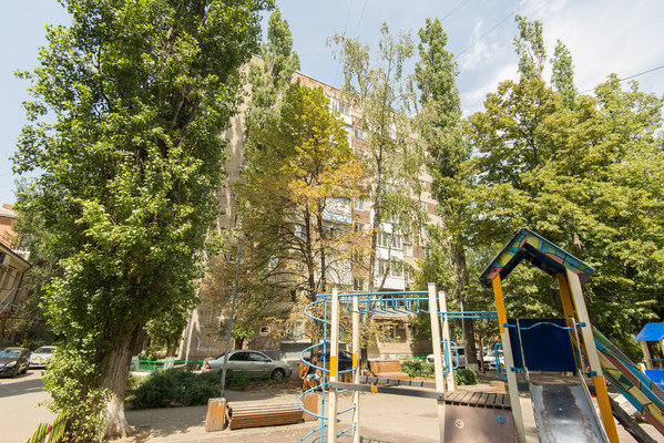 Продам однокомнатную (1-комн.) квартиру, Михаила Нагибина пр-кт, 37б, Ростов-на-Дону г