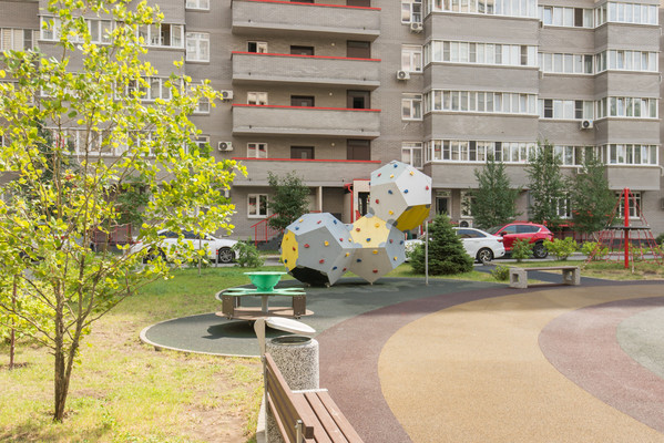 Продам трехкомнатную (3-комн.) квартиру, 40-летия Победы пр-кт, 637к17, Ростов-на-Дону г