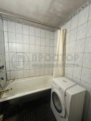 Продам трехкомнатную (3-комн.) квартиру, 2-я Вольская ул, 20, Москва г