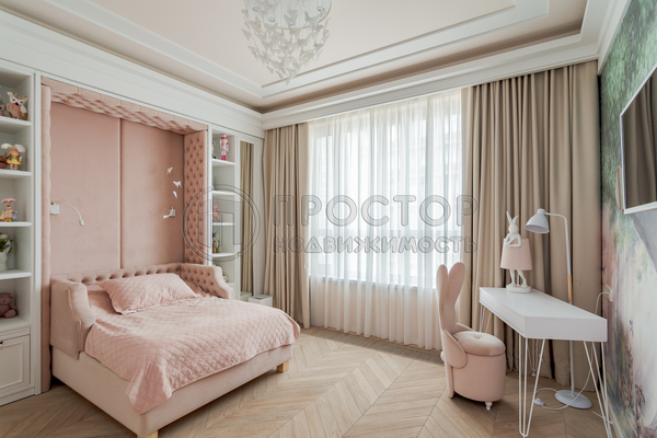 Продам многокомнатную квартиру, Корабельная ул, 17к3, Москва г