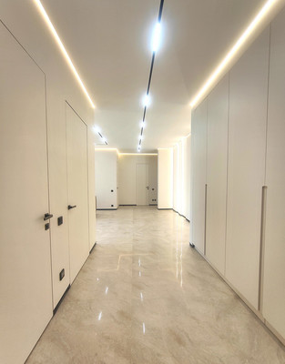 Продам трехкомнатную (3-комн.) квартиру, Абубекира Терегулова ул, 20а, Казань г