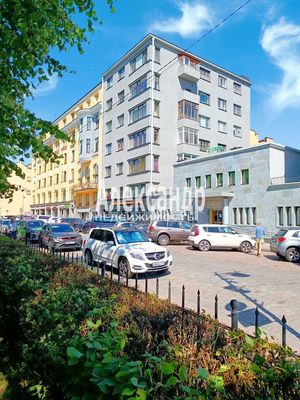Продам трехкомнатную (3-комн.) квартиру, Ленина пр-кт, 20, Выборг г