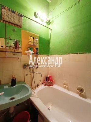 Продам трехкомнатную (3-комн.) квартиру, Ленина пр-кт, 20, Выборг г