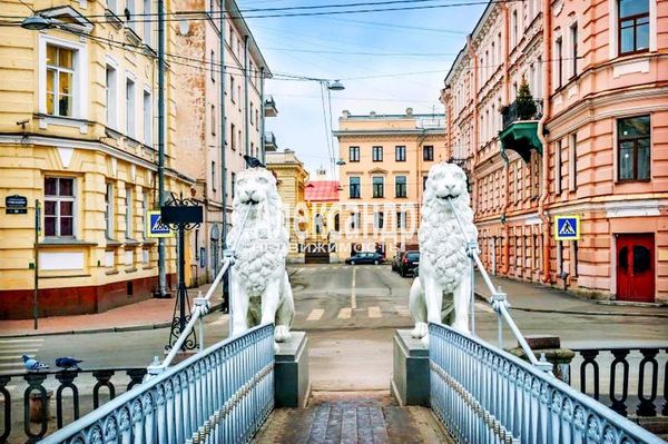 Продам трехкомнатную (3-комн.) квартиру, Декабристов ул, 28, Санкт-Петербург г