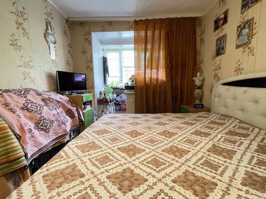 Продам двухкомнатную (2-комн.) квартиру, Пушкина ул, 1, Переславль-Залесский г