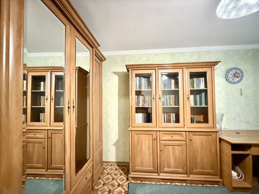 Продам двухкомнатную (2-комн.) квартиру, им. Матэ Залки ул, 7кд, Симферополь г