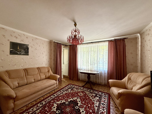 Продам двухкомнатную (2-комн.) квартиру, им. Матэ Залки ул, 7кд, Симферополь г