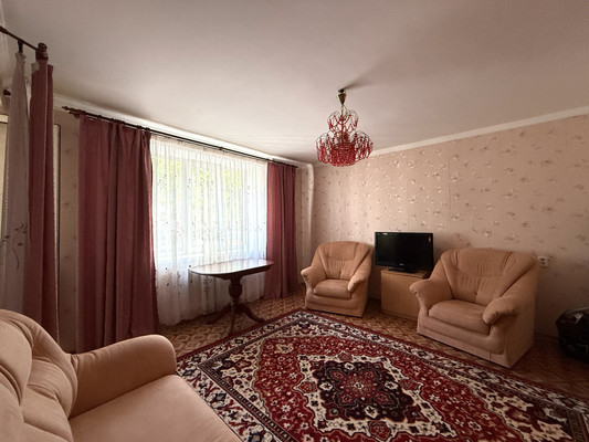 Продам двухкомнатную (2-комн.) квартиру, им. Матэ Залки ул, 7кд, Симферополь г