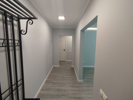Продам трехкомнатную (3-комн.) квартиру, Еременко ул, 66к3, Ростов-на-Дону г