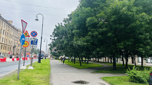 Продам торговое помещение 176 м2, Большой В.О. пр-кт, 89, Санкт-Петербург г