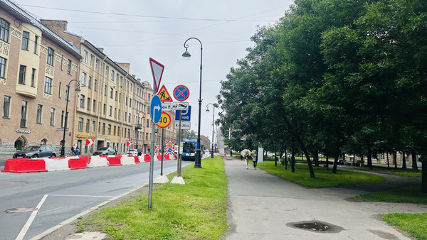 Продам торговое помещение 176 м2, Большой В.О. пр-кт, 89, Санкт-Петербург г