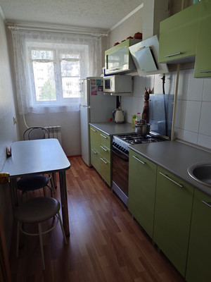 Продам двухкомнатную (2-комн.) квартиру, Карла Маркса ул, 20, Каменск-Уральский г