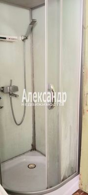 Продам комнату в 6-комн. квартире, Гагарина ул, д. 12, Приозерск г