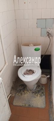 Продам комнату в 6-комн. квартире, Гагарина ул, д. 12, Приозерск г