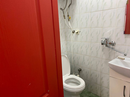 Продам коммерческое помещение 53 м2, Радищева ул, 71, Симферополь г