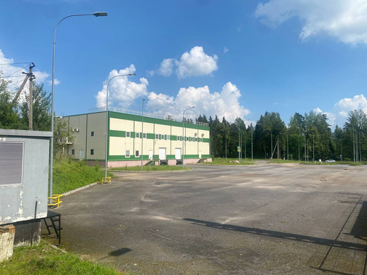 Сдам торговое помещение 4 583 м2, Ленинградское ш, 2к1, Луга г