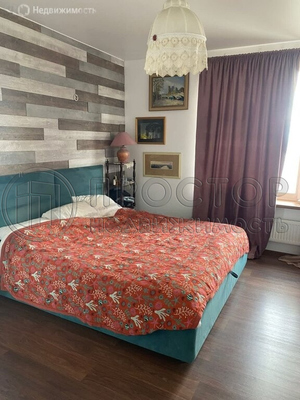 Продам трехкомнатную (3-комн.) квартиру, Авангардная ул, 10, Красногорск г