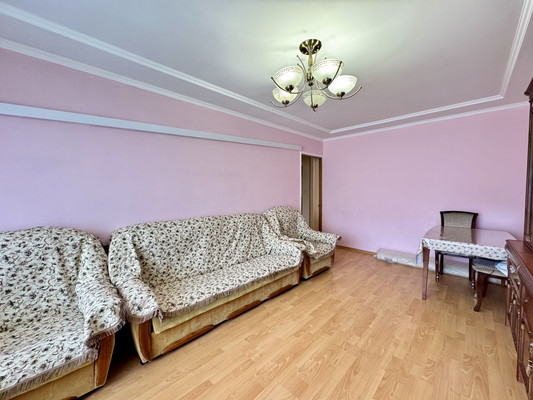 Продам двухкомнатную (2-комн.) квартиру, 9 Мая ул, 14к3, Нальчик г