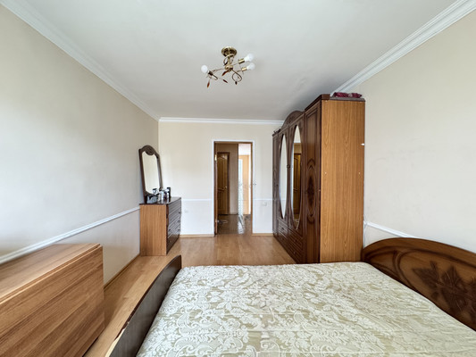 Продам двухкомнатную (2-комн.) квартиру, 9 Мая ул, 14к3, Нальчик г