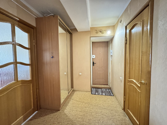 Продам двухкомнатную (2-комн.) квартиру, 9 Мая ул, 14к3, Нальчик г