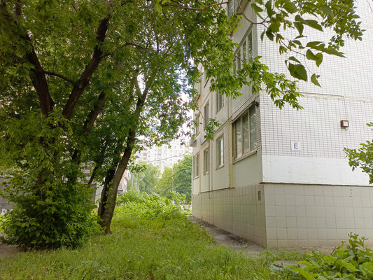 Продам трехкомнатную (3-комн.) квартиру, Алтуфьевское ш, 85кА, Москва г