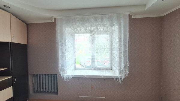 Продам трехкомнатную (3-комн.) квартиру, Крымская ул, 6, Ишим г