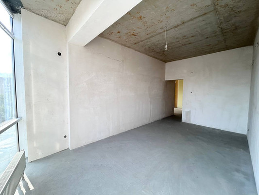 Продам трехкомнатную (3-комн.) квартиру, Беспалова ул, 110кв, Симферополь г
