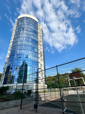 Продам трехкомнатную (3-комн.) квартиру, Беспалова ул, 110кв, Симферополь г