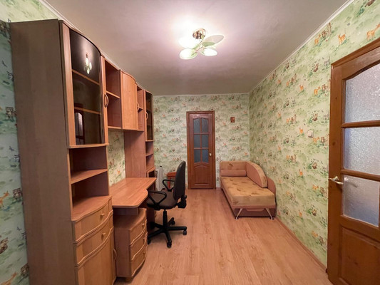 Продам трехкомнатную (3-комн.) квартиру, 50 лет Комсомола ул, 5, Переславль-Залесский г