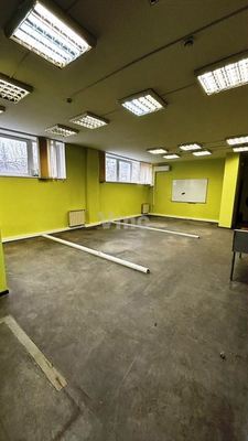 Сдам коммерческое помещение 189 м2, Старый Толмачёвский пер, 3, Москва г
