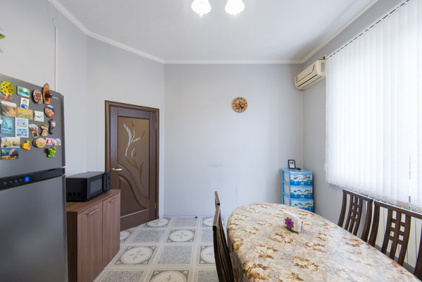 Продам дом, М.Горького ул, 357, Батайск г, 0 км от города