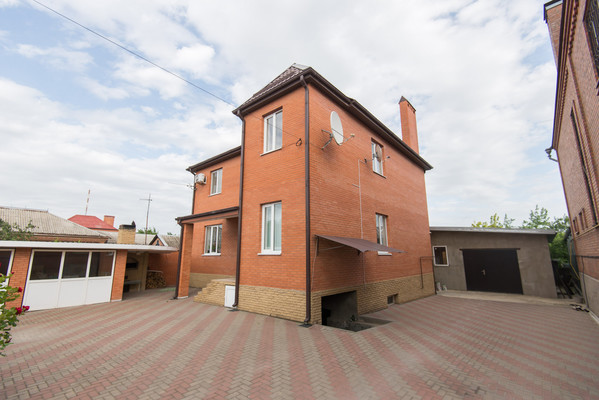 Продам дом, М.Горького ул, 357, Батайск г, 0 км от города