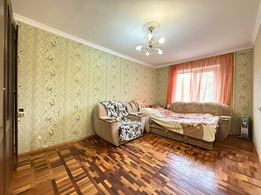 Продам однокомнатную (1-комн.) квартиру, Ю.А.Гагарина ул, 18к2, Нальчик г