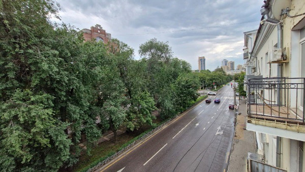 Продам двухкомнатную (2-комн.) квартиру, Кольцовская ул, 38, Воронеж г