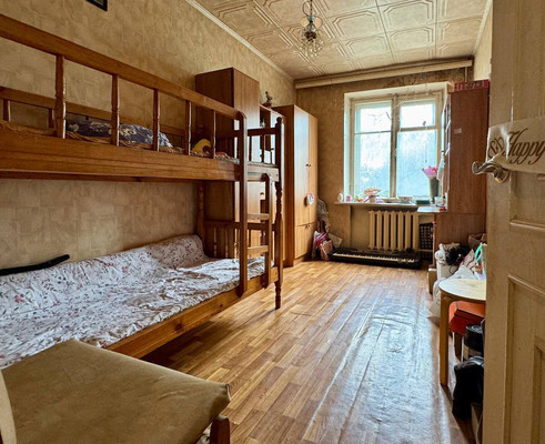 Продам трехкомнатную (3-комн.) квартиру, Красногорская ул, 20, Люберцы г