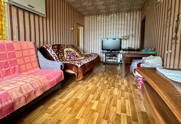Продам трехкомнатную (3-комн.) квартиру, Красногорская ул, 20, Люберцы г